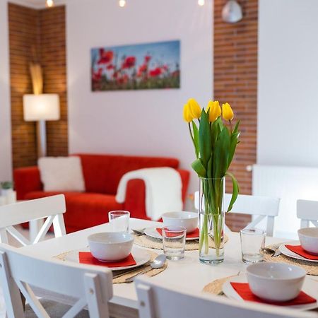 Sara-Lux Apartman Nyarliget Eksteriør billede