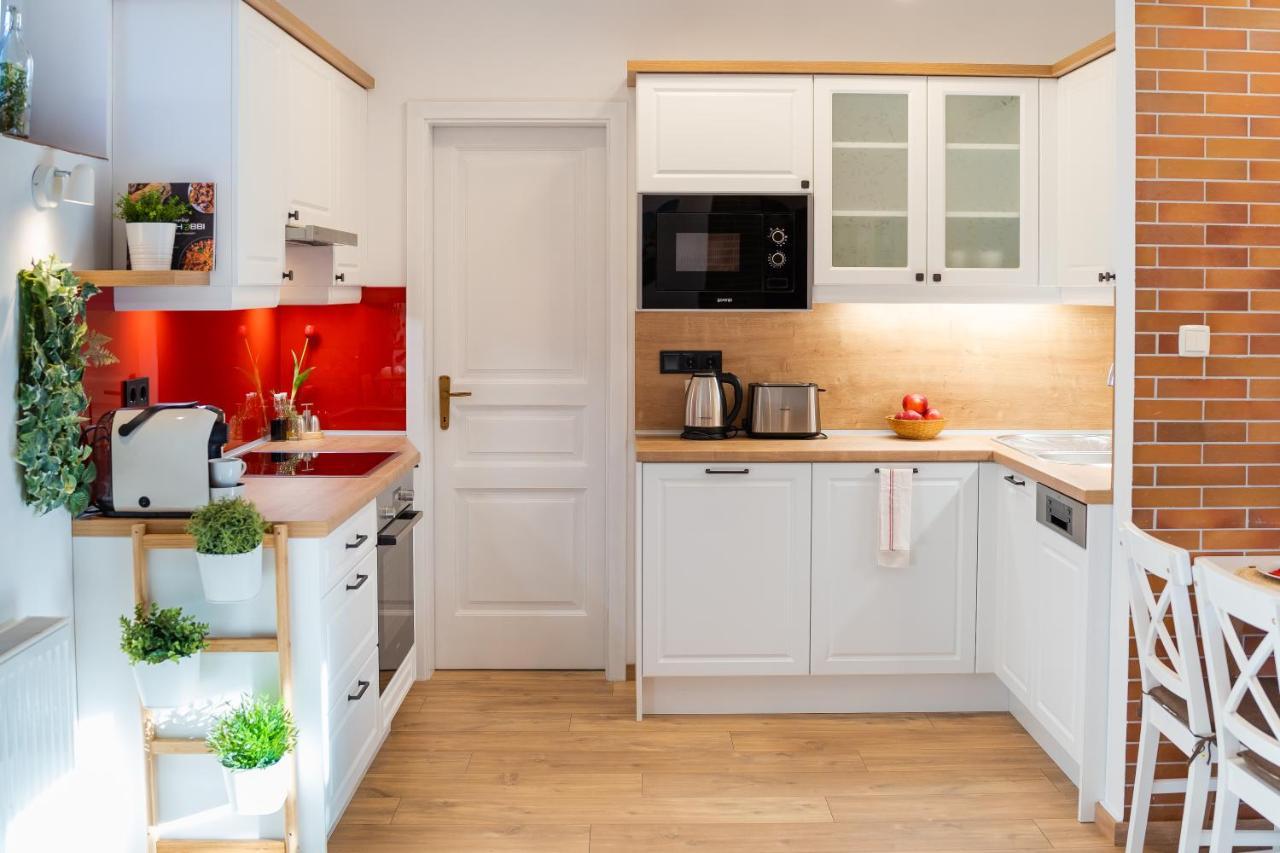 Sara-Lux Apartman Nyarliget Eksteriør billede